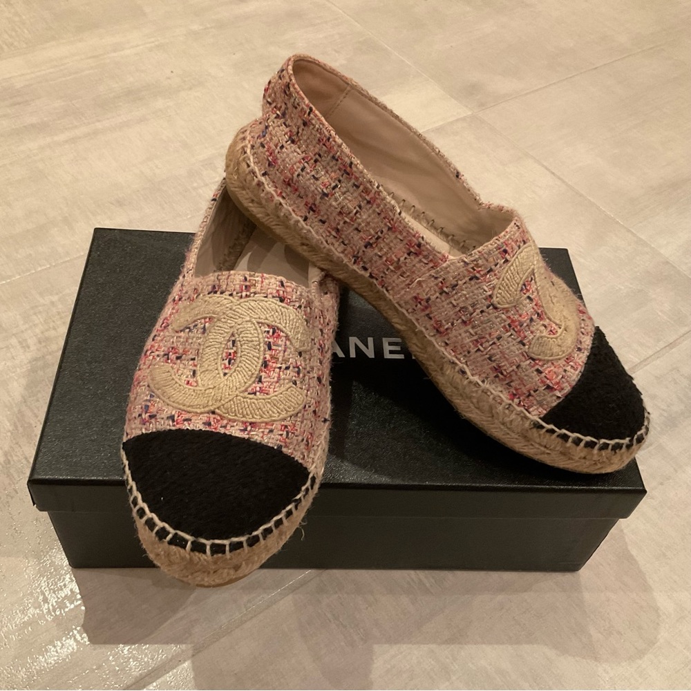Chanel espadrilles - Picture 2 of 7